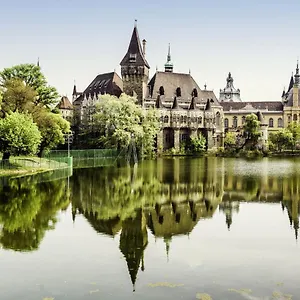 https://rozsa55-apartment-2-rooms.inbudapesthotels.com