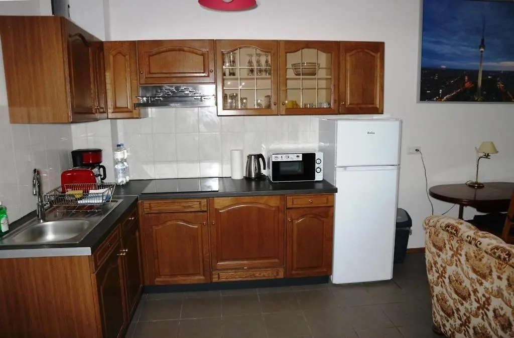 Holiday Home Roy Berlin 0*,